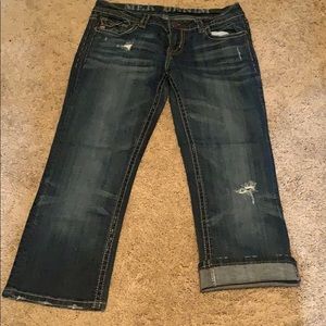 Gently used mek jean capri size 28.